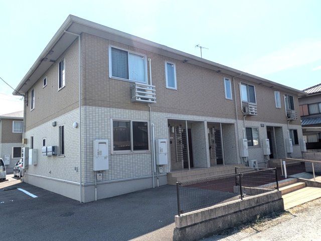 カトレア D棟の外観画像