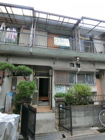 桑才町テラスハウスの外観画像