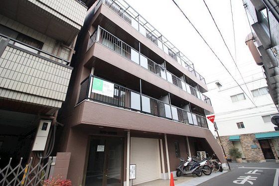 ファミール伊福町の外観画像