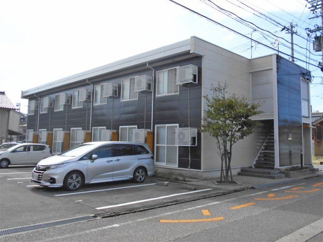レオパレスtateyamaの外観画像