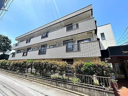 ファミール8の外観画像