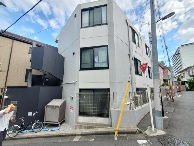 CHESNUTT TAKATANOBABAの外観画像