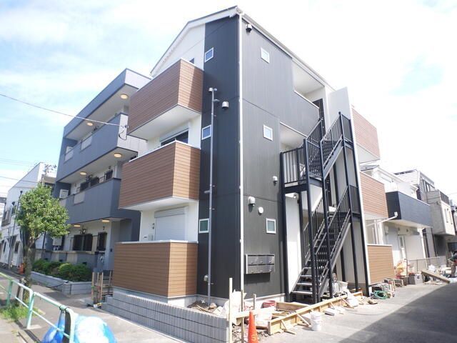 アパートメント新小岩A棟の外観画像