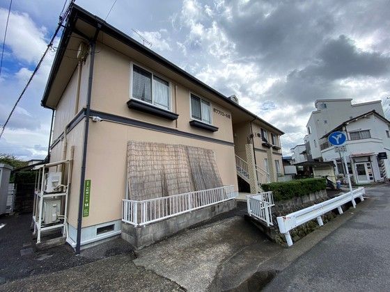 ポワブリエール岡の外観画像