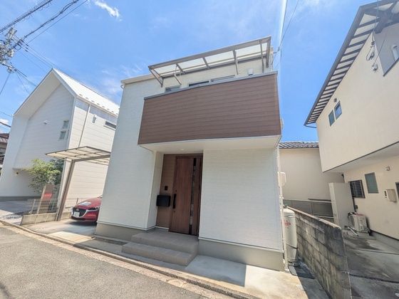 大町西1丁目戸建(18-11)の外観画像