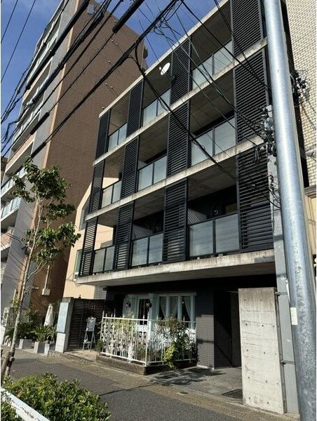 Gruの外観画像