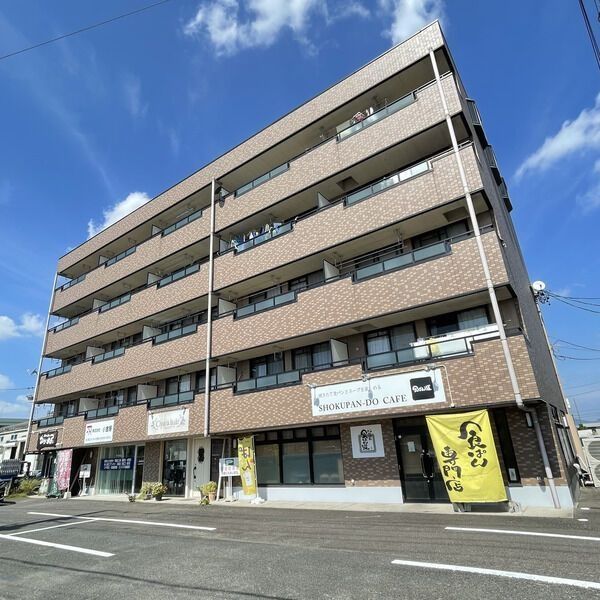 クレセール松岡2の外観画像