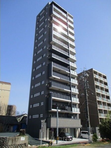 プレサンス グラン 本山駅前の外観画像