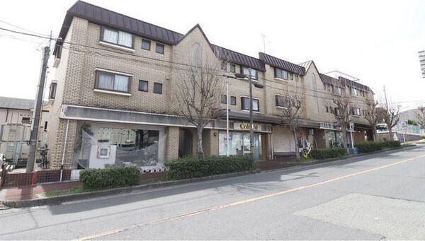 ハイツ上野東の外観画像