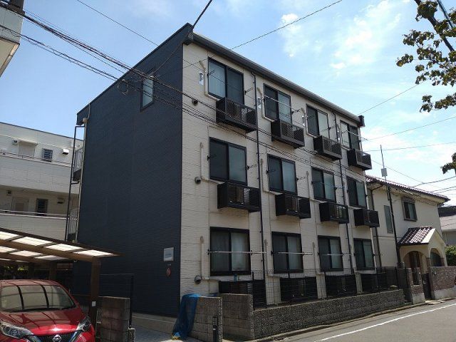 レオパレスシード石川台の外観画像