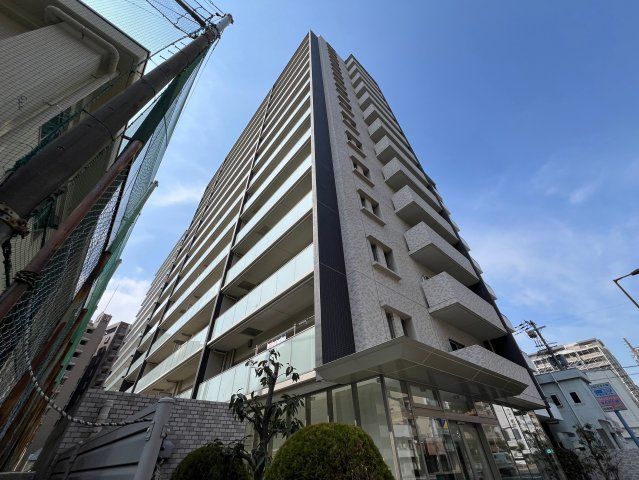 ルーシア北梅田の外観画像