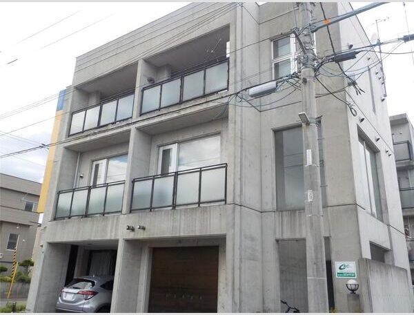 SANGAの外観画像