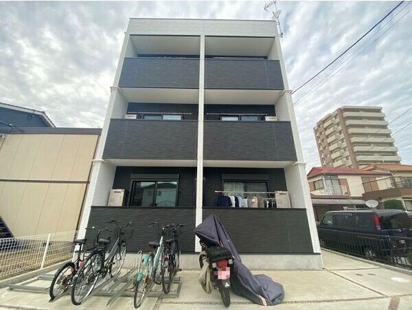 LECOCON三郷の外観画像