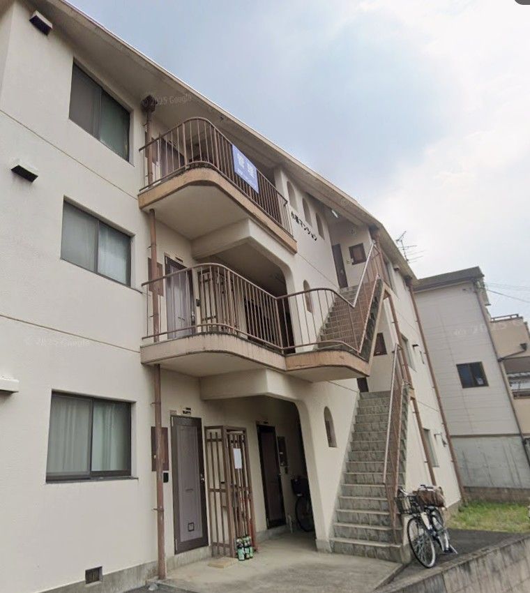 小篠マンションの外観画像