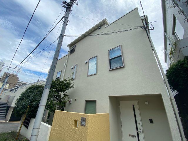 ゴールドフォレストの外観画像