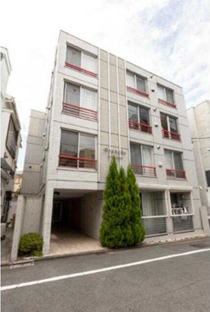 Branche JIYUGAOKA(ブランシエジユウガオカ)の外観画像