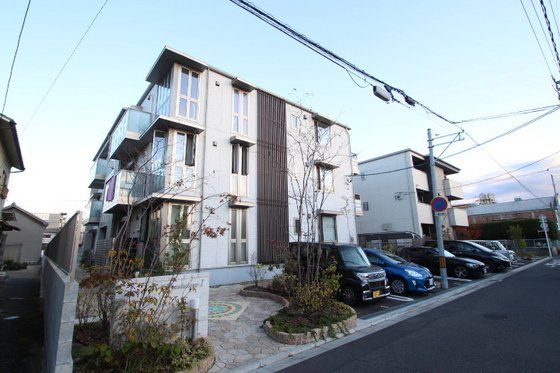 クレストヴェールⅠの外観画像