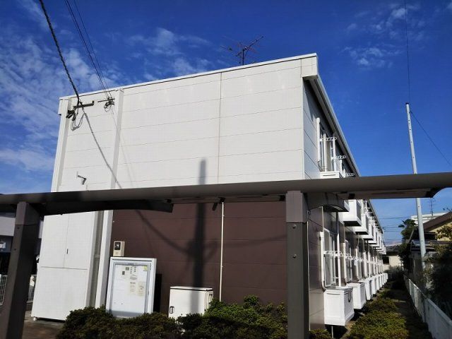 レオパレス石鎚の外観画像