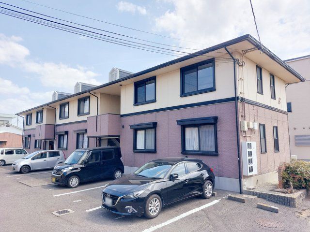 ノール・シャトー B棟の外観画像