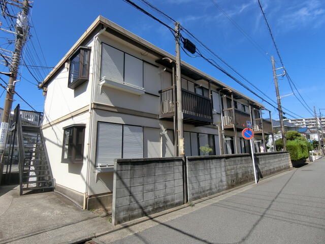 ファミーユ関谷の外観画像
