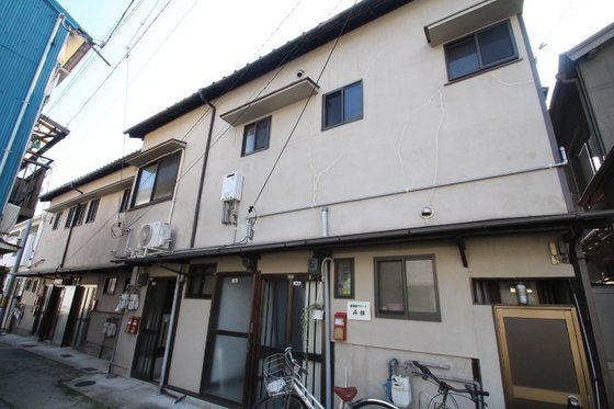西蟹屋アパートA棟の外観画像
