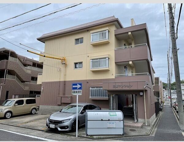 三鉦マンションの外観画像
