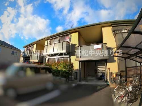 クレール高松の外観画像
