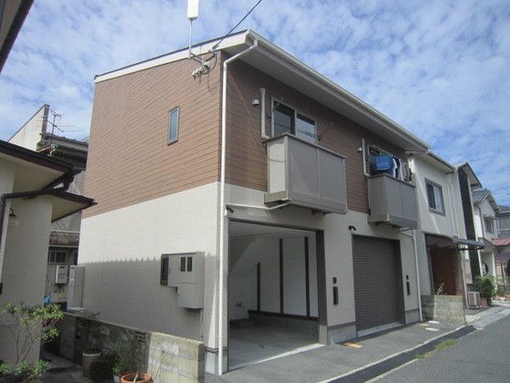 ガレージハウス泉田 Ⅱの外観画像