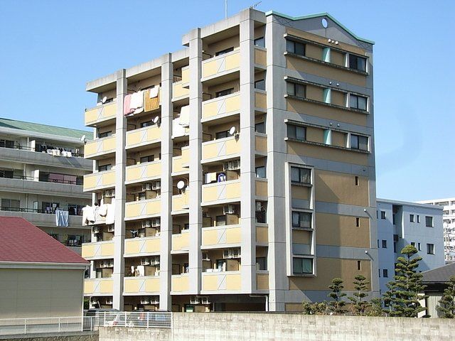 i・セレーノの外観画像