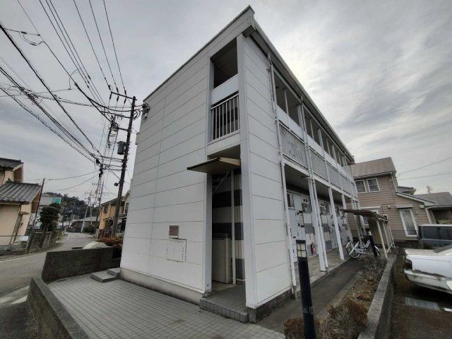 レオパレススクワールタナカの外観画像