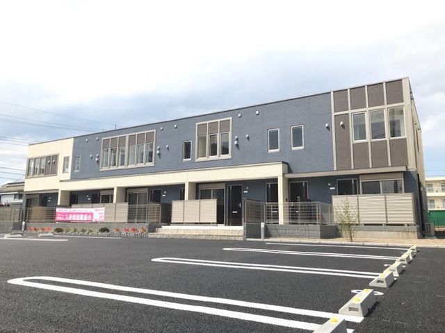 アジュールの外観画像