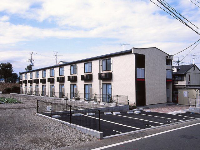 レオパレスレーブメルベーユの外観画像