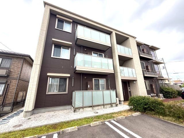 BEREO Comfort Kitashimada B棟の外観画像