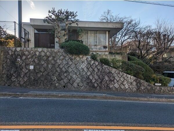 昭和区高峯町貸家の外観画像
