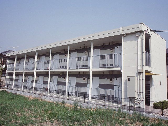 レオパレス新町の外観画像