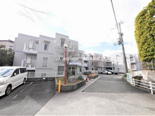 六龍苑岡町の外観画像