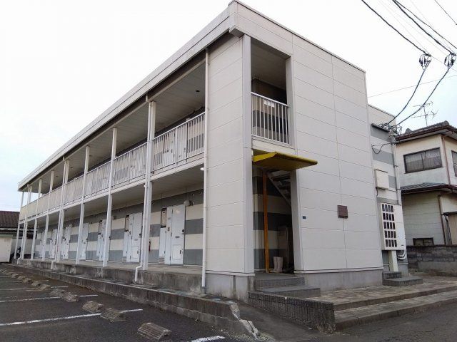 レオパレスiの外観画像