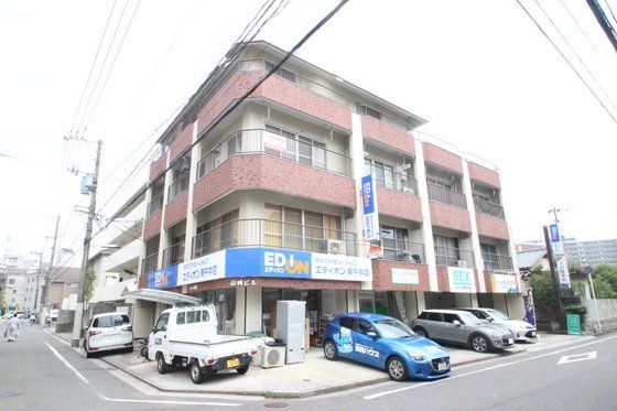 山崎ビルの外観画像