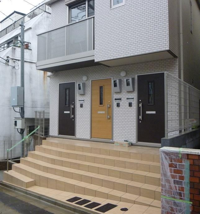 WHITE HILL ホワイトヒルの外観画像