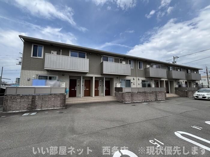 カサベルデの外観画像