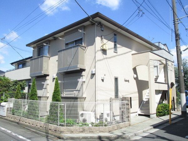 シャルマンウエストの外観画像