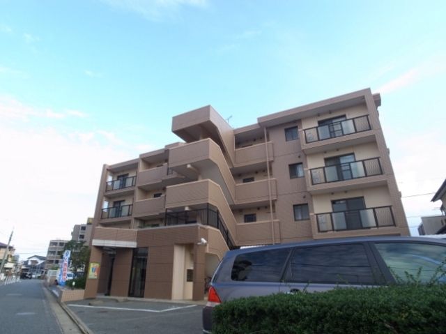 プラムハイツ3の外観画像