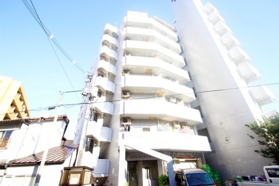メゾンダイアナイン皆実の外観画像