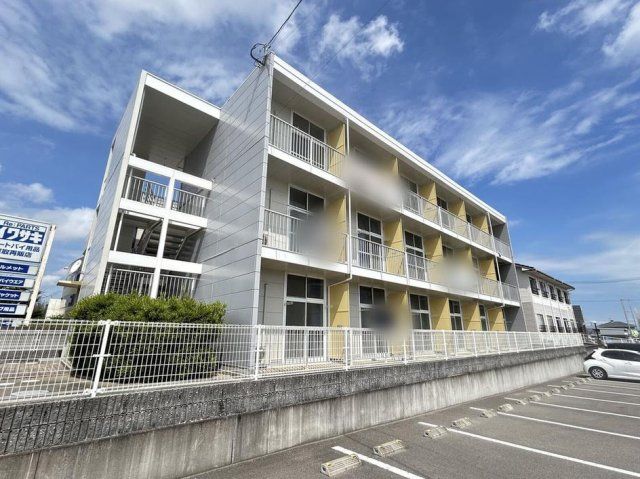 レオパレスサンメッセの外観画像