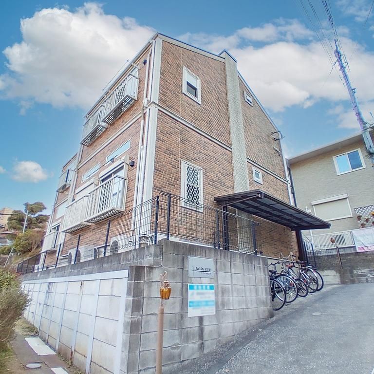 ラヴィータ追浜東の外観画像