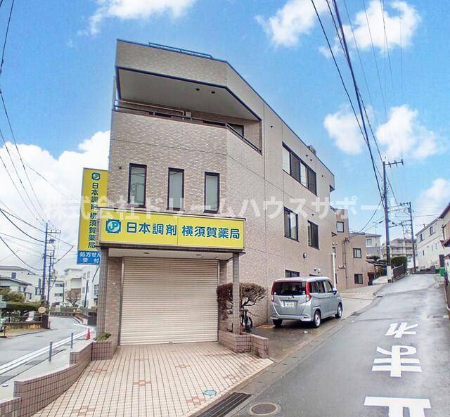 綾部ビルの外観画像