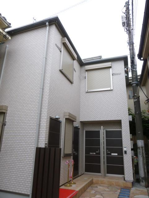 フィカーサ東新宿の外観画像