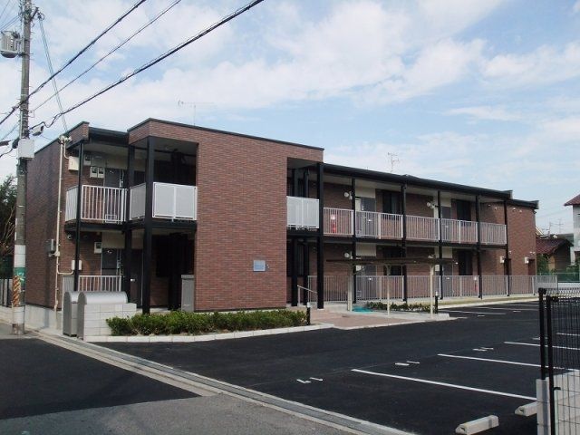 レオパレスステイシャイニィ岡の外観画像