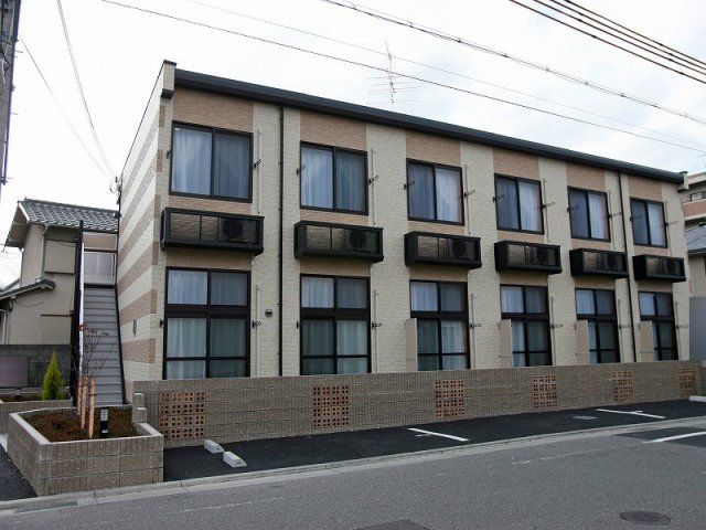 レオパレスTakarazukaの外観画像