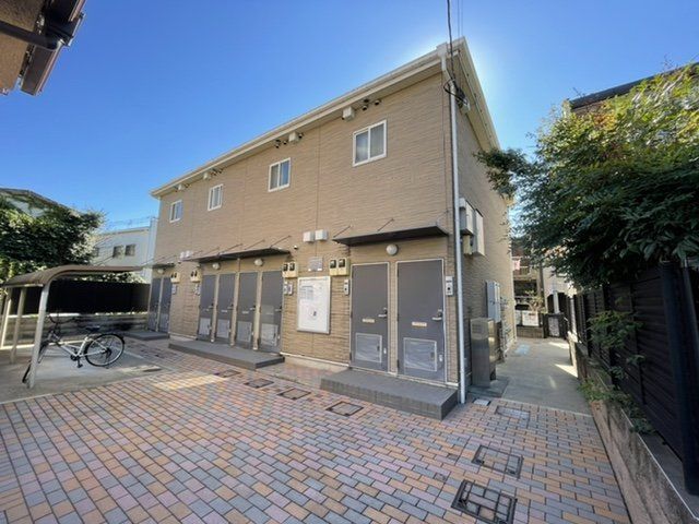 レオパレスエスタⅢの外観画像